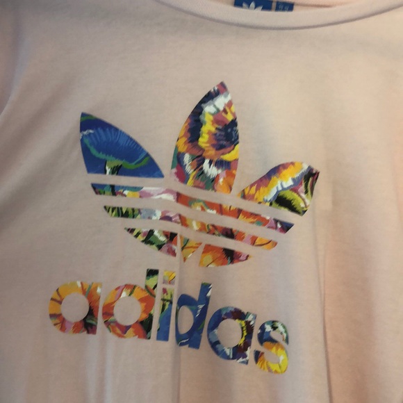 Adidas Top - Picture 4 of 4